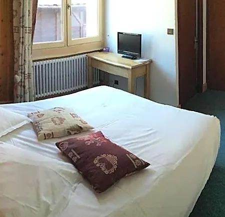 Hotel Edelweiss 2*